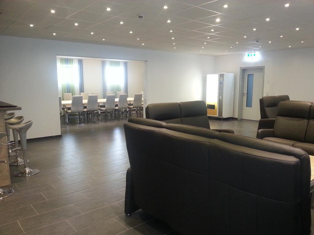 Best Sleep Hotel Spielberg Bei Knittelfeld Exterior foto